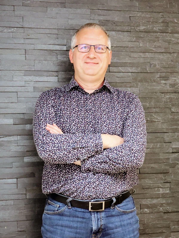 Portrait de Stéphane Daniel, économiste chez Moteec.